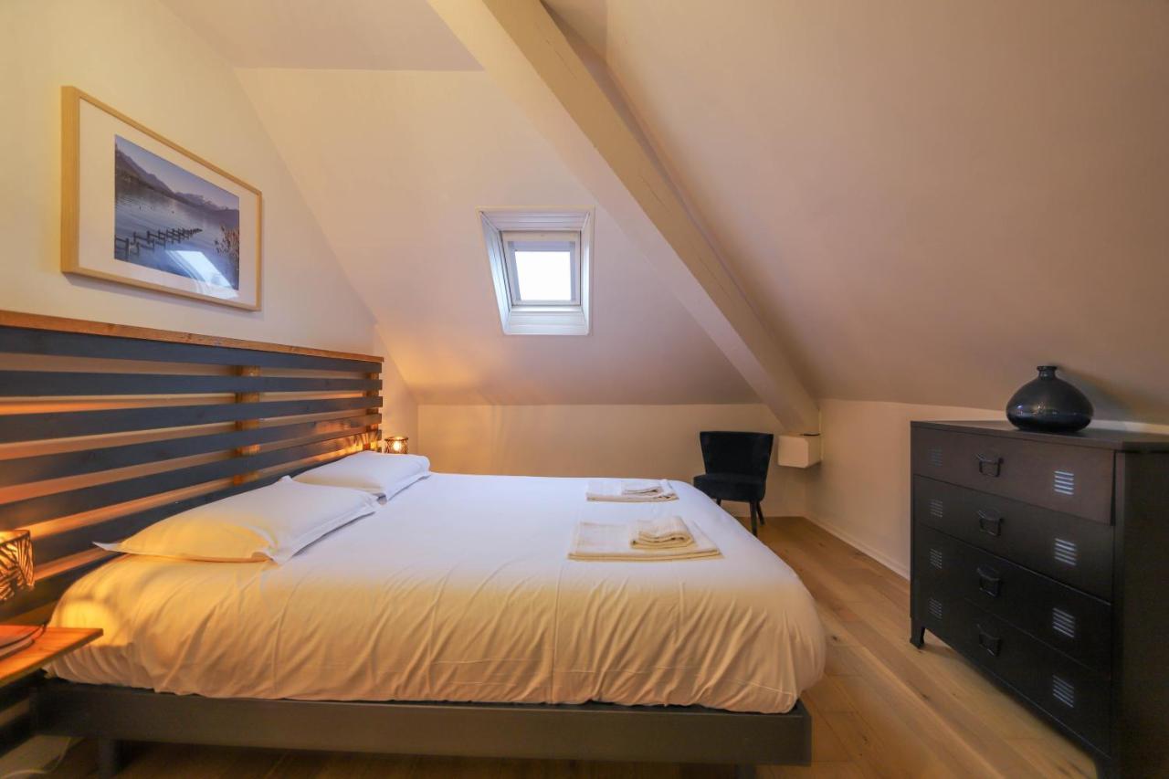 Le Factory Duplex En Vieille Ville Cote Lac Annecy Bagian luar foto