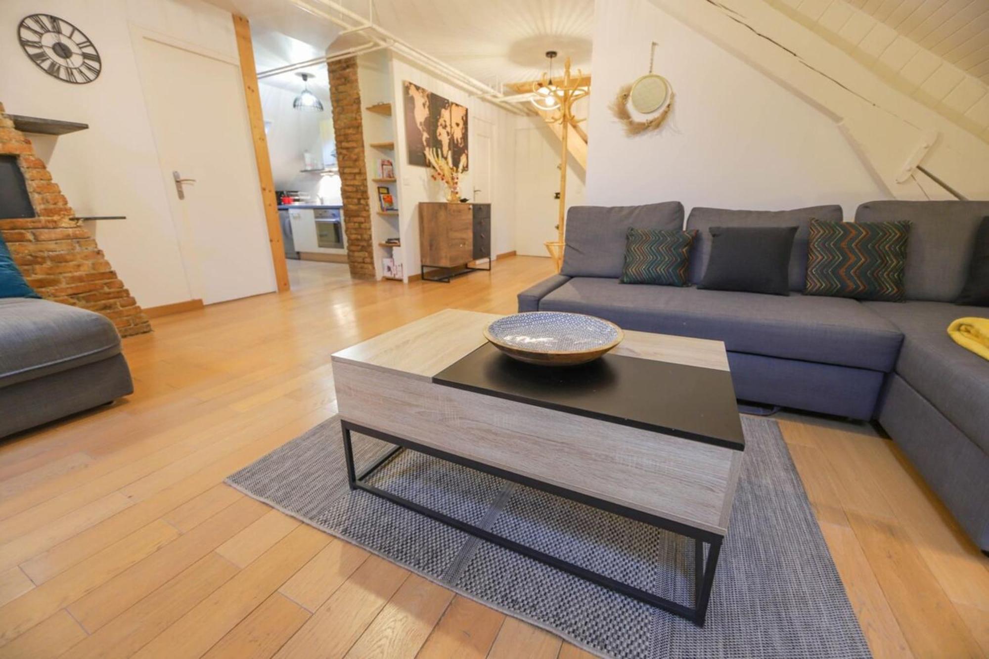 Le Factory Duplex En Vieille Ville Cote Lac Annecy Bagian luar foto